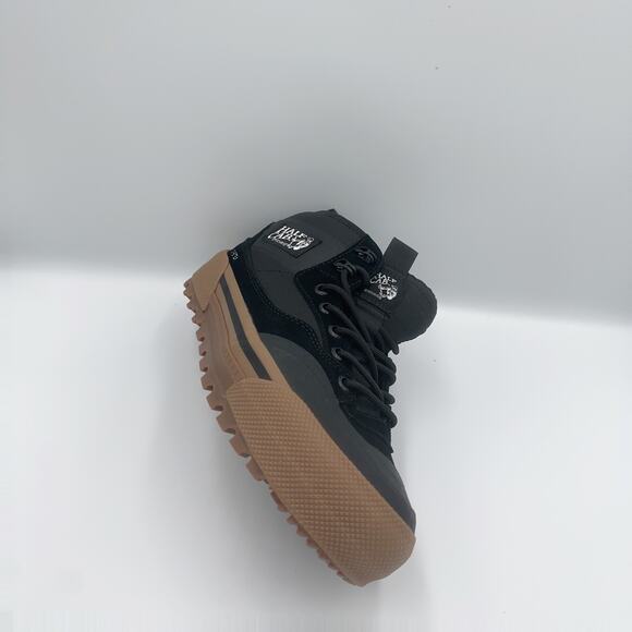 Vans Half Cab Gore-Tex MTE-3 Black/Gum Mid-Top Sneakers Men\'s Size 7/Womens 8.5 main image 5